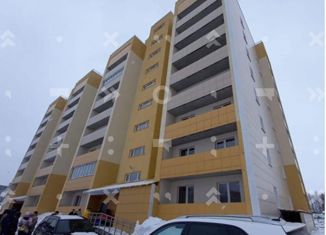 Продается двухкомнатная квартира, 55 м2, поселок городского типа Краснообск, 2-й микрорайон, 250