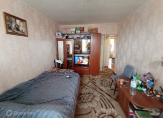 Продается двухкомнатная квартира, 42.1 м2, поселок городского типа Сафоново, улица Панина, 5