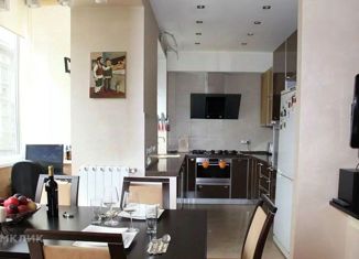 Продается 2-комнатная квартира, 70 м2, Москва, улица Фадеева, 2, улица Фадеева