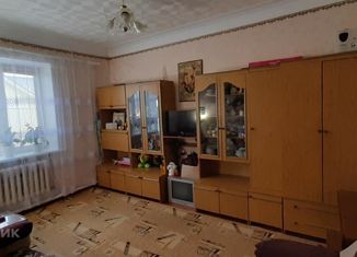 2-комнатная квартира на продажу, 48.5 м2, посёлок Лёвиха, улица Некрасова, 14