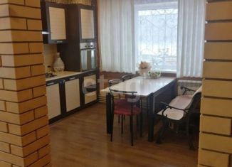 Продаю дом, 200 м2, село Акулиновка, Центральная улица