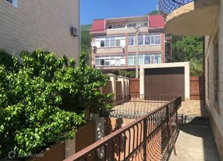 Продам дом, 195 м2, Геленджик, улица Адмирала Холостякова