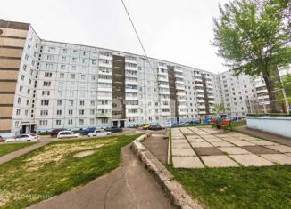 Продаю 3-ком. квартиру, 66.7 м2, Красноярский край, улица Славы, 11