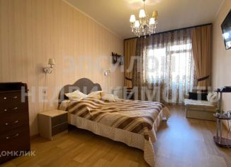 Продам 3-ком. квартиру, 104 м2, Курск, проспект Победы, 44, Центральный округ