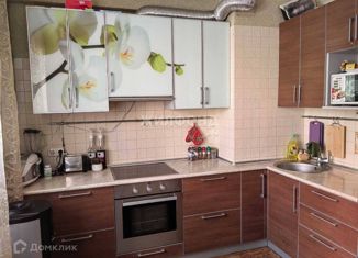 Продам 2-комнатную квартиру, 60.3 м2, Новосибирск, улица Михаила Немыткина, 10, улица Михаила Немыткина