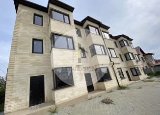 Продаю таунхаус, 125 м2, Геленджик, улица Генерала Кармалина, 10