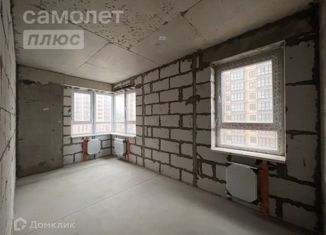 Продаю двухкомнатную квартиру, 60 м2, Ростов-на-Дону, улица Ларина, 45с6, ЖК Сердце Ростова 2