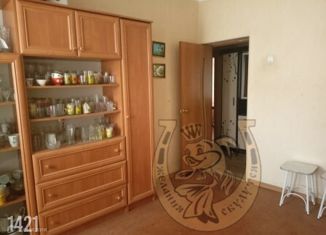 Трехкомнатная квартира на продажу, 55 м2, посёлок Дорожный, Школьная улица, 1