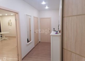 Продается 3-комнатная квартира, 78 м2, Екатеринбург, улица Яскина, 8, улица Яскина