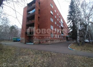 Продажа многокомнатной квартиры, 18 м2, Омск, 3-я Молодёжная улица, 62к1, Октябрьский округ