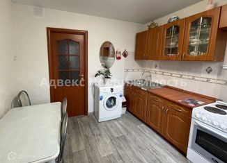Продаю 2-комнатную квартиру, 50 м2, Тюменская область, Широтная улица, 45