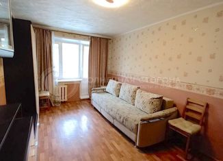 Продается двухкомнатная квартира, 44.1 м2, Северск, Коммунистический проспект, 61А
