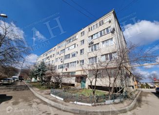 Продается 2-ком. квартира, 57.2 м2, станица Ессентукская, улица Гагарина, 7