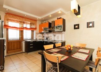 Продам 4-комнатную квартиру, 136 м2, Новосибирск, Магаданская улица, 1, Магаданская улица