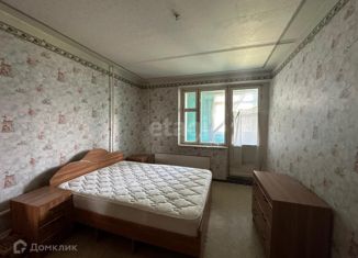 Продаю 2-ком. квартиру, 54 м2, Усть-Джегута, Московский микрорайон, 46