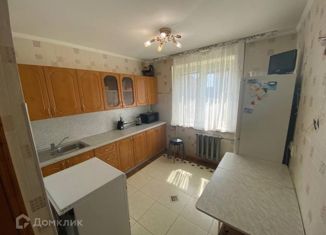 Сдам в аренду 2-комнатную квартиру, 52 м2, Тюмень, Широтная улица, 25