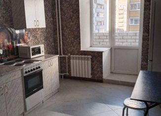 Сдача в аренду трехкомнатной квартиры, 78 м2, Вологда, улица Гагарина, 80