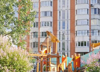 Продаю двухкомнатную квартиру, 52 м2, Москва, улица Марьинский Парк, 7к2, улица Марьинский Парк