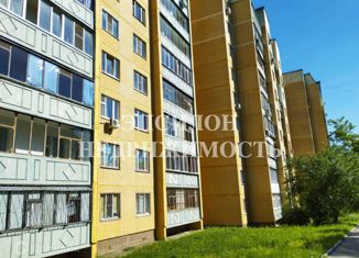 Продажа 2-комнатной квартиры, 50.3 м2, Курская область, улица Комарова, 8Б