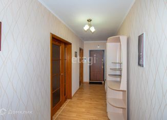 Продам 2-комнатную квартиру, 67.8 м2, Тюменская область, улица Голышева, 5
