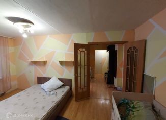 Продается двухкомнатная квартира, 43 м2, Екатеринбург, Автомагистральная улица, 27