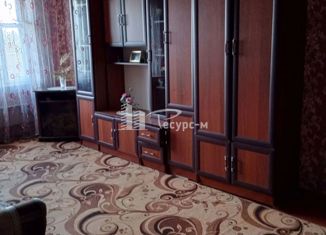 Продается 3-ком. квартира, 65.2 м2, село Новодмитриевка, Центральный микрорайон, 33