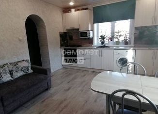 Продается 2-комнатная квартира, 42.2 м2, поселок при станции Чайковская, Путейский переулок, 5