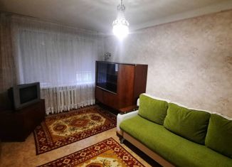 Продается двухкомнатная квартира, 42.8 м2, станица Новотитаровская, улица Ленина, 174