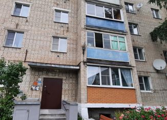 Продается однокомнатная квартира, 32 м2, Буй, улица Ивана Сусанина, 9
