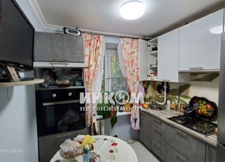 Продается двухкомнатная квартира, 37.5 м2, Москва, улица Маршала Бирюзова, 11, улица Маршала Бирюзова