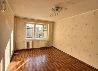 Продается 3-комнатная квартира, 70 м2, Тамбов, улица Чичерина, 44, Октябрьский район