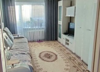 Продам 3-комнатную квартиру, 62.3 м2, Благовещенск, квартал ДОС, 18