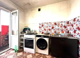 Продается 4-ком. квартира, 79.5 м2, Нальчик, улица Щаденко, 25А, район Стрелка