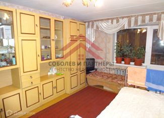 Двухкомнатная квартира на продажу, 52 м2, Екатеринбург, Армавирская улица, 17, Армавирская улица