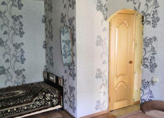 Продается 1-комнатная квартира, 26.8 м2, Волжский, проспект Дружбы, 68