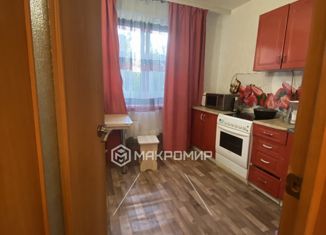 Продам 1-ком. квартиру, 36.7 м2, Челябинск, улица Маршала Чуйкова, 34, Курчатовский район