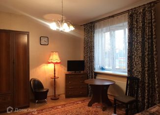 1-комнатная квартира на продажу, 32.5 м2, Волхов, Комсомольская улица, 19
