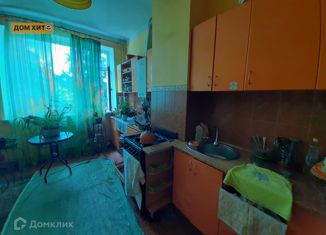 Продаю трехкомнатную квартиру, 80 м2, село Уютное, улица Терешковой, 23