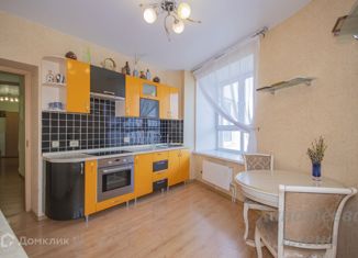 Продам двухкомнатную квартиру, 80 м2, Свердловская область, улица Щербакова, 35