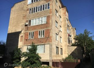 Четырехкомнатная квартира на продажу, 79 м2, Махачкала, улица Акушинского 10-я линия, 1