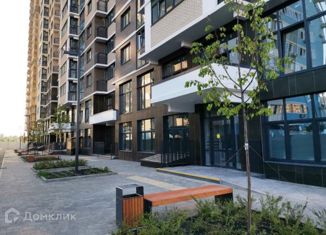 Продаю 3-ком. квартиру, 82.81 м2, Краснодар, улица Автолюбителей, 1Г, ЖК Стрижи