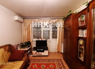 Продаю 2-ком. квартиру, 58.7 м2, Москва, улица Новаторов, 38к3, улица Новаторов