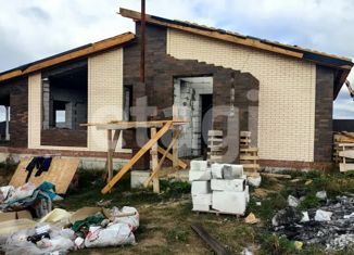 Продам дом, 140 м2, деревня Новая Знаменка