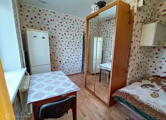 Сдача в аренду комнаты, 58 м2, Нефтеюганск, 10-й микрорайон, 27