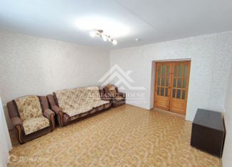 Продажа 3-ком. квартиры, 84 м2, Арск, Интернациональная улица, 14