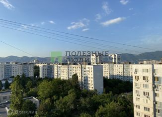 Продается трехкомнатная квартира, 69 м2, Новороссийск, Волгоградская улица, 48