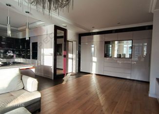 Продаю 3-ком. квартиру, 90.9 м2, Краснодар, Кубанская улица, 52, Кубанская улица