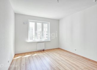 Продается 3-ком. квартира, 91.7 м2, Екатеринбург, улица Павла Шаманова, 5/3, ЖК Аксиома