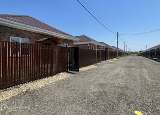 Продаю дом, 95 м2, Адыгея, улица Почтарёва Николая Федотовича, 19