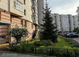 Продается трехкомнатная квартира, 86 м2, Ярославль, Заволжский район, проспект Машиностроителей, 7